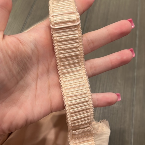 Elomi Cate Side Support Bra - Picture 10 of 13